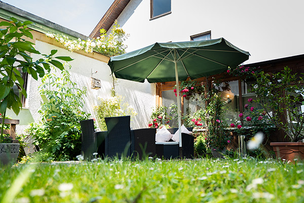 Garten-Terrasse